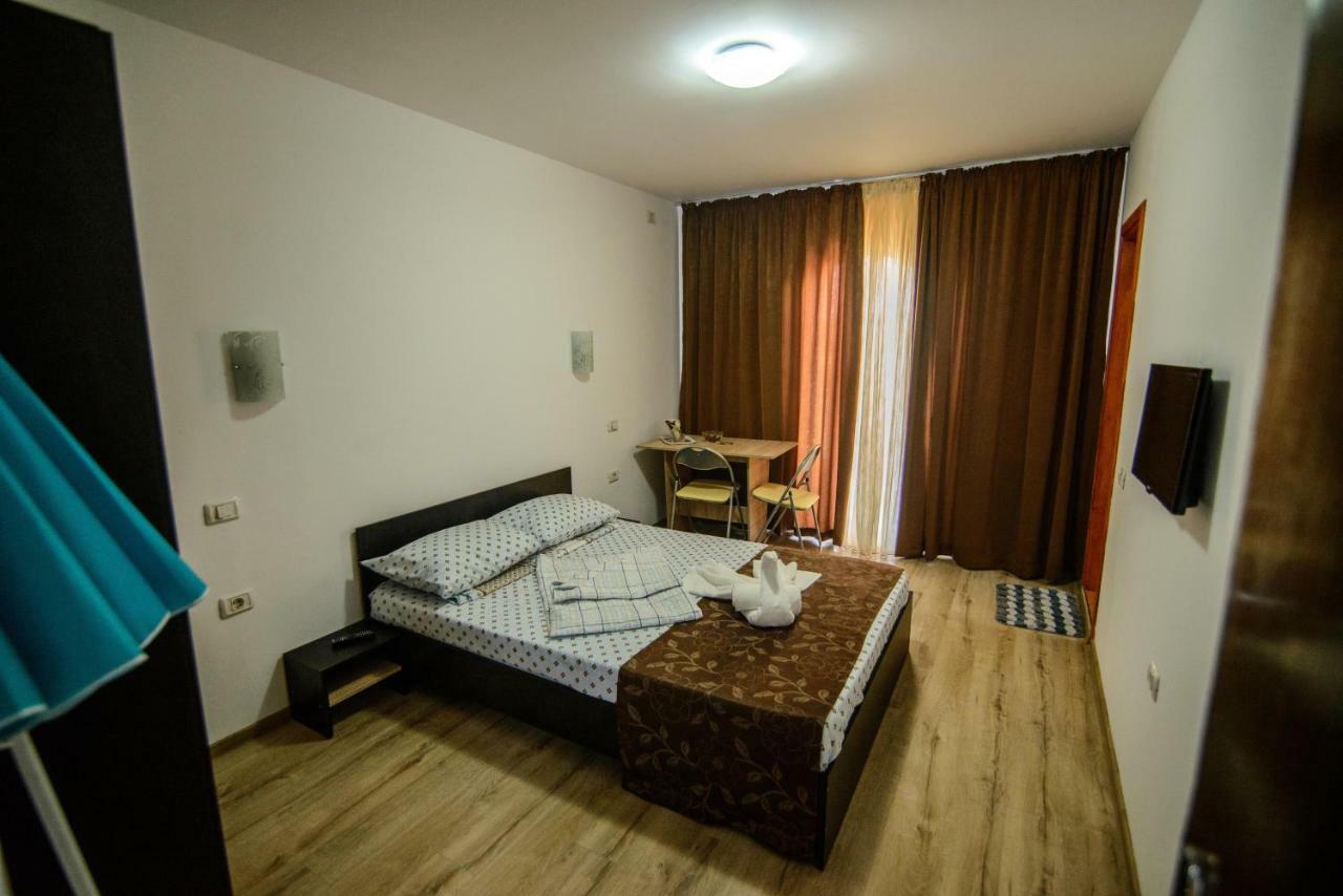 Vila Onasis Текиргьол Екстериор снимка